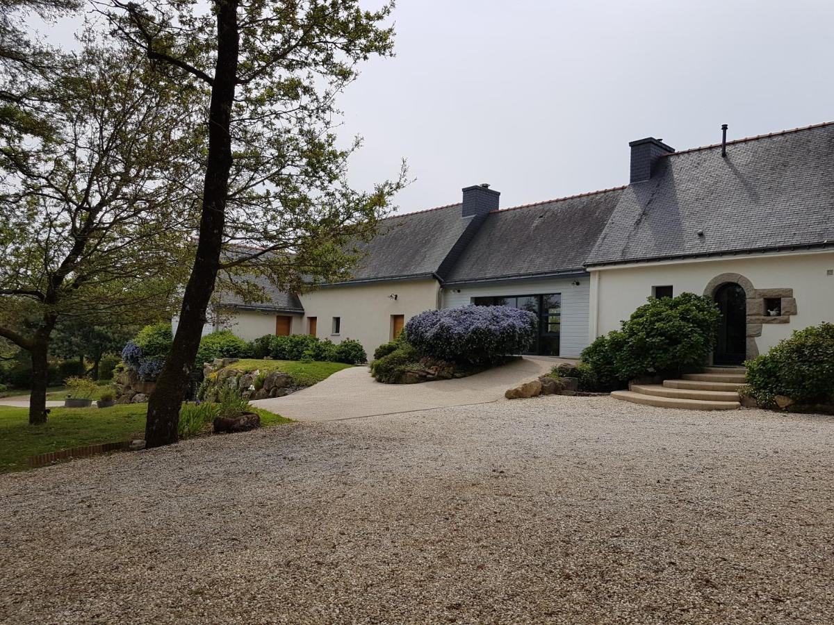 L'Arbre Voyageur Hotel Locoal-Mendon Exterior photo